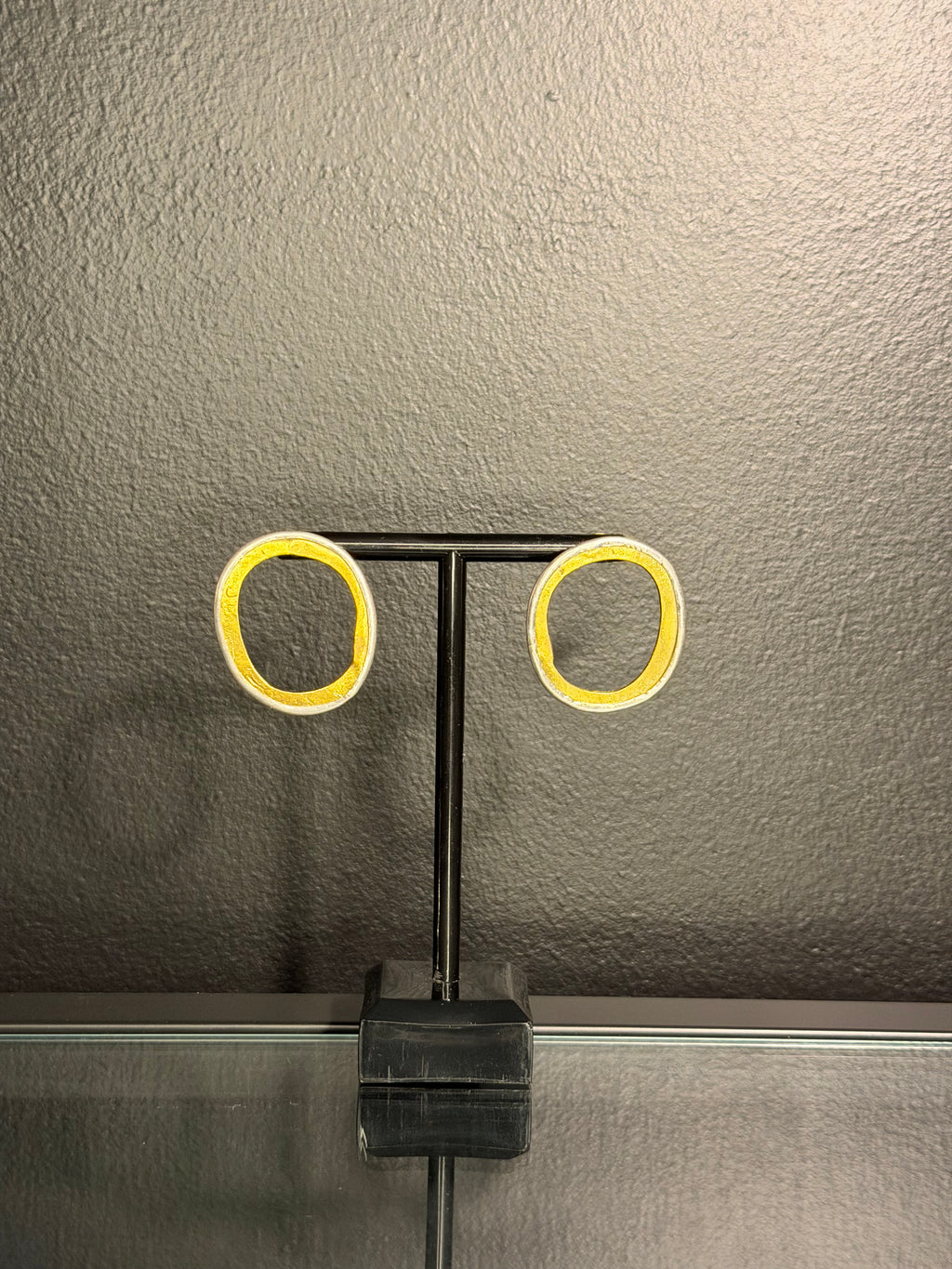 Offset Halo Studs