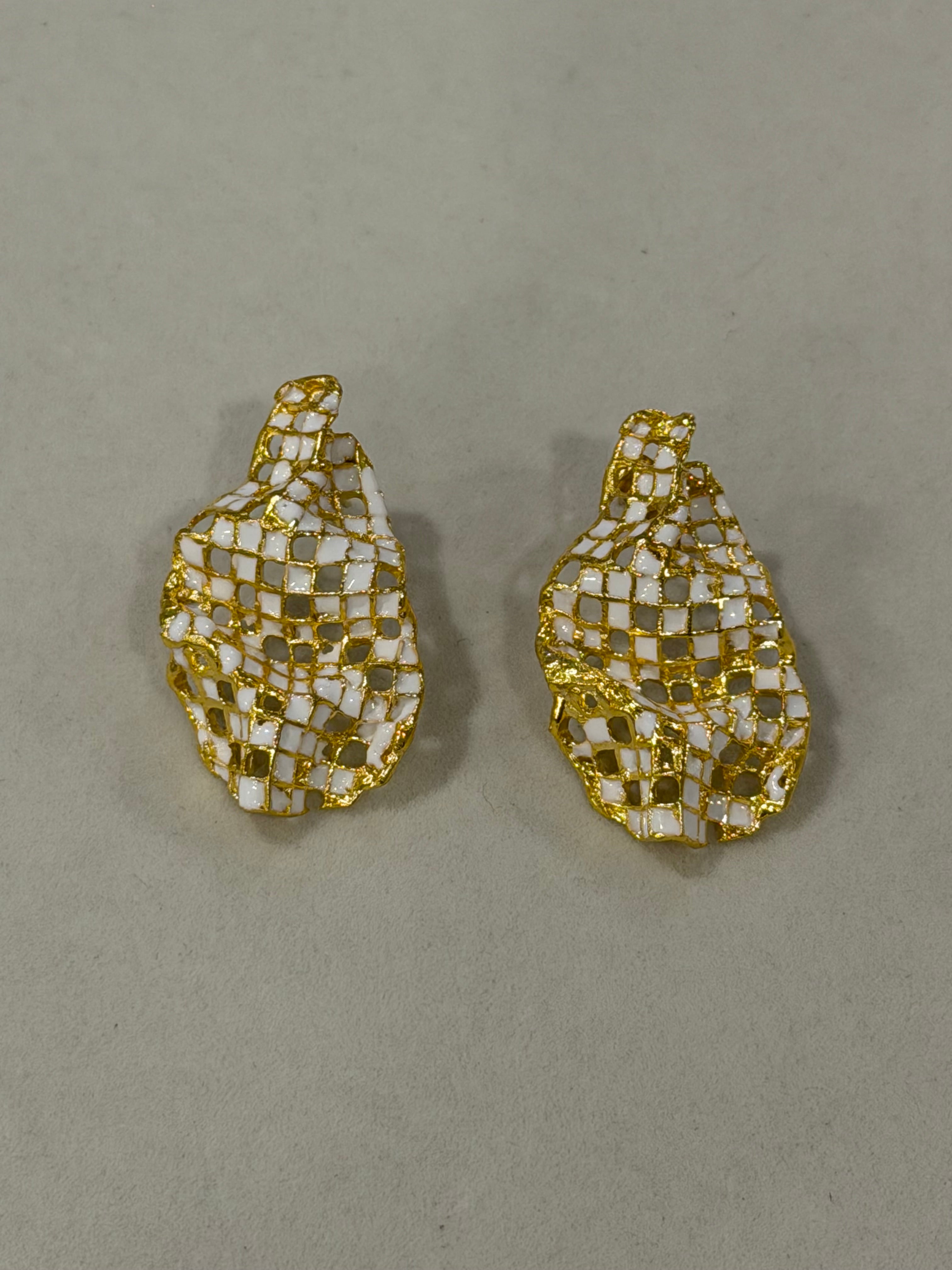 Honeycomb Stud Earrings - Small