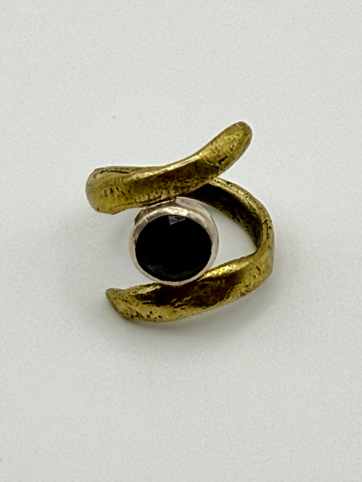 Ring with Sapphire