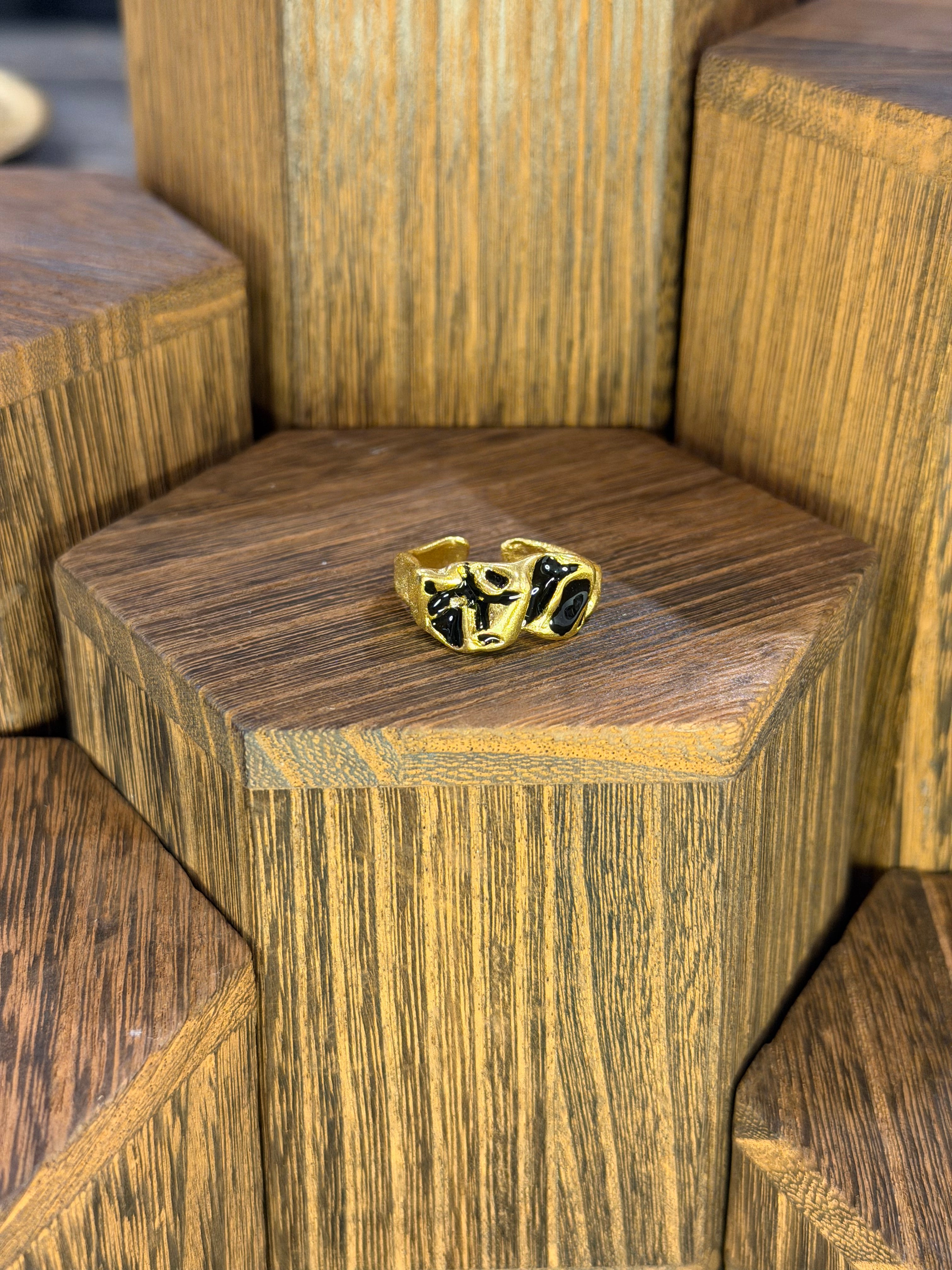 Enamel Bloom Ring