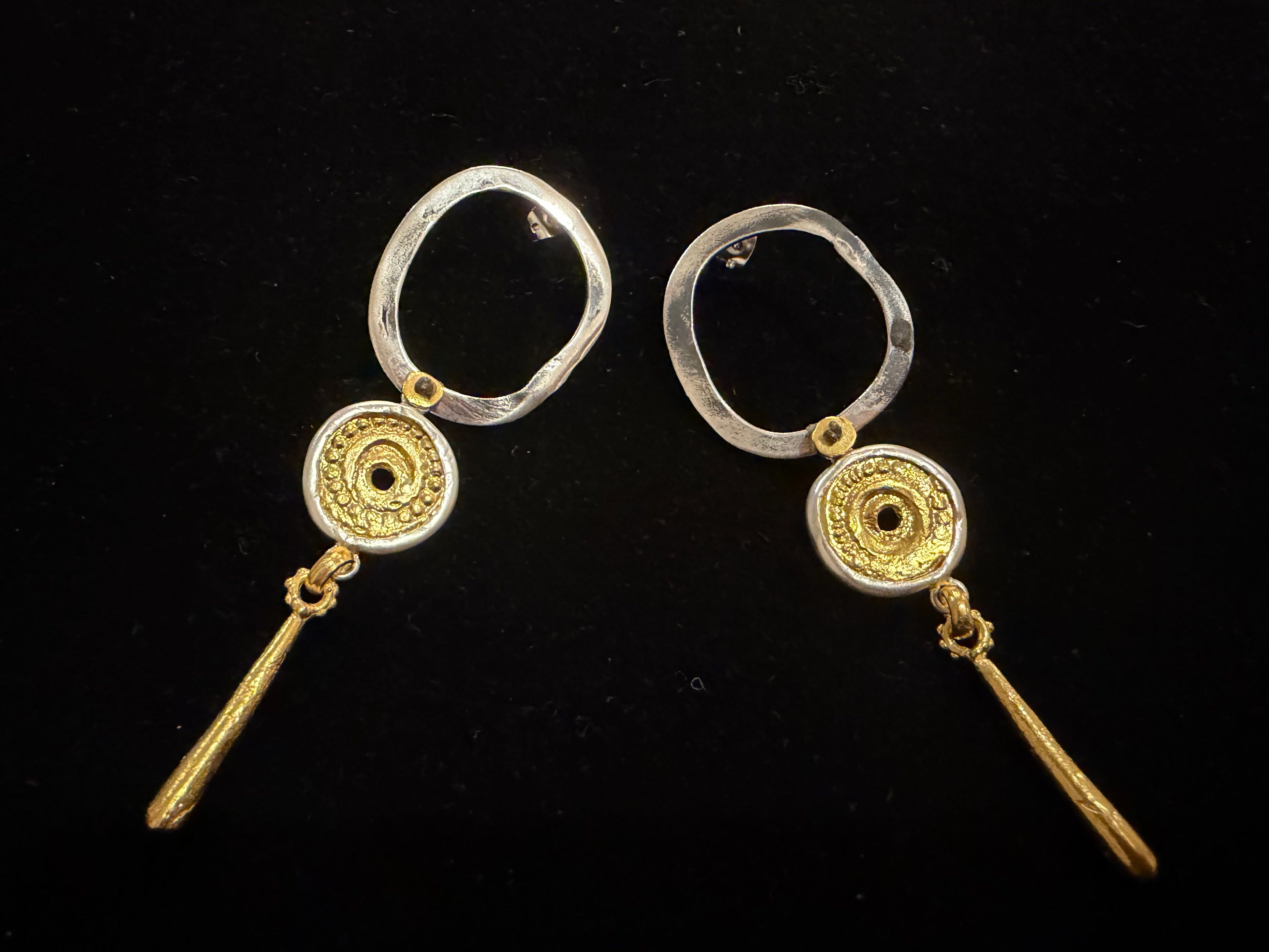 Iconic Halo Earrings